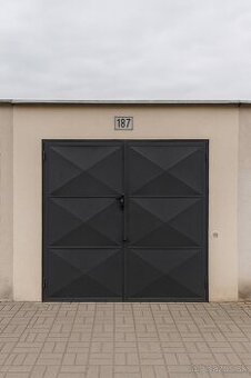 Dopyt garáž na ul. ČSA, Malinovského Brezno