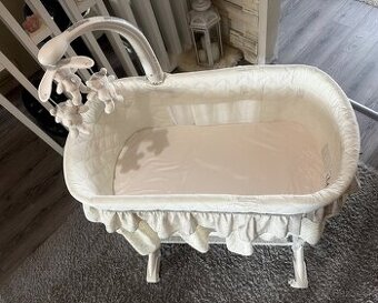 Predám detskú postieľku a vibračné lehátko