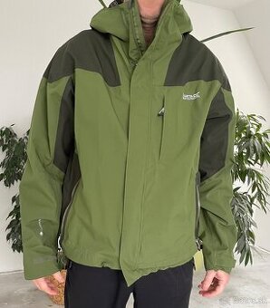 Kabát, bunda, sveter