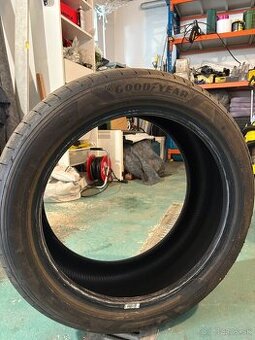 Good Year Eagle 225/45 R17 94W