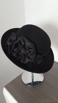 Dámsky klobúk Tonak