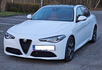 Alfa Romeo Giulia, 2.2 JTDm Super AT 180k