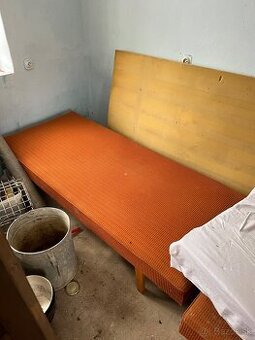 Valendy , Darujem , postel