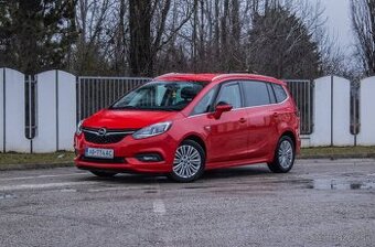 Opel Zafira Tourer 1.4 TURBO LPG Benzín / 1. Majiteľ