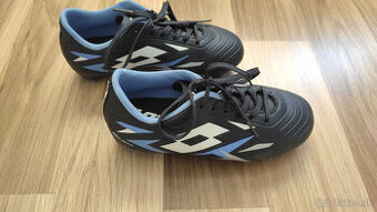 Chlapčenské kopačky LOTTO veľ.30