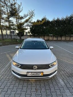 Volkswagen Passat Variant 1.6 TDI Business Comfortline DSG
