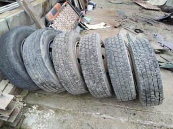 Pneumatiky na diskoch