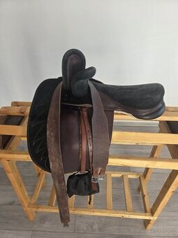 Anglicke damske sedlo