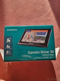 Navigácia Garmin Drive 50