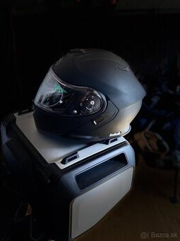 SHOEI NEOTEC 3 - MATNÁ ČIERNA - MÁLO JAZDENÁ (1000 KM)