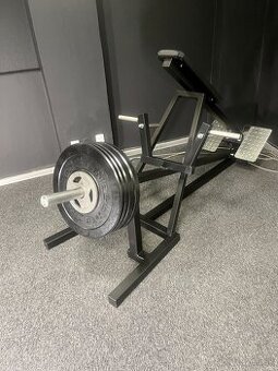 PRÍŤAHY V STOJI - VESLO / CHEST SUPPORTED LAT ROW