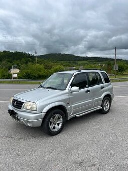 Suzuki Grand Vitara 2.0 benzín