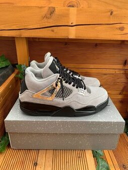 Jordan 4 CUSTOM