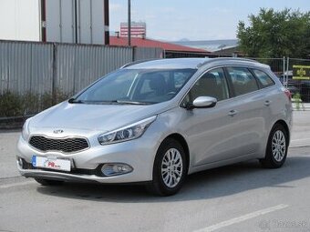 Kia Cee´d SW 1.6 GDI LX/Silver