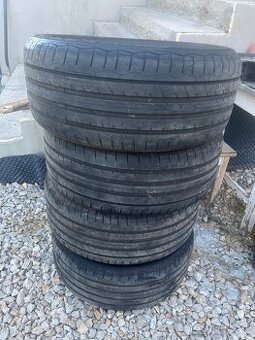 Letne gumy 235/45 r18 DOT 22