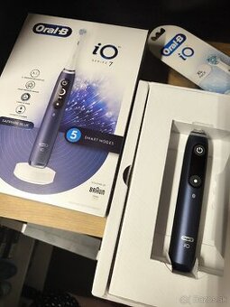 Oral-B iO7 + XL nahradne hlavice