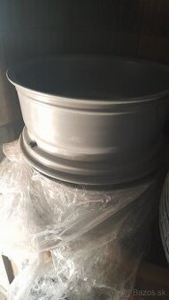 Predám 4 ks diskov 5x112 18" Dezent