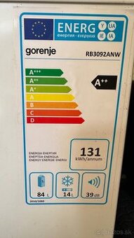 Predám malú chladničku s mrazakom