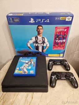 PlayStation 4 Slim 500GB + 2 ovládač a FIFA 19