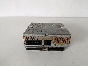 autoradio zosilnovac mercedes a2118702489 50€