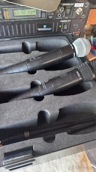 Predám profesionálny bezdrôtový mikrofónny systém Shure UHF