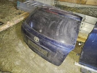 Predám náhradné diely Toyota Avensis