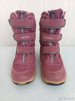 Zimné dievčenské topánky značky GEOX veľ. 31