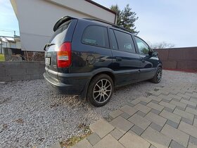 Opel Zafira 2.0 DTI 7miestne - 1