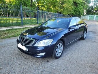 Predam Mercedes-Benz s350 w221 long benzín kw 200 r.v 2007