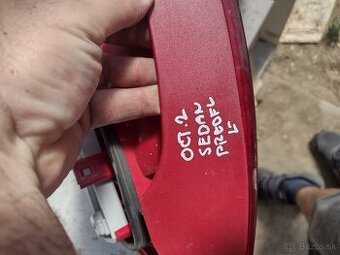 ZADNÉ SVETLÁ OCTAVIA 2