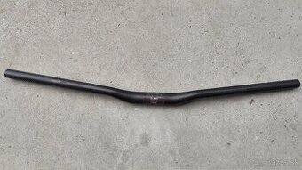 Karbonove MTB riaditka 720mm, Zdvih 18mm, Vaha 150g, Priemer