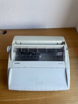Elektrický písací stroj - brother model AX-310h