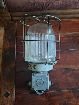 Priemyselná lampa Elektrosvit Československo