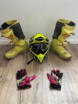 Predam veci na motocross