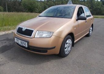 Škoda Fabia 1,4 NAJ 90 000km, koup ČR benzín manuál 50 kw
