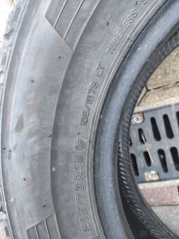 215/70R15c