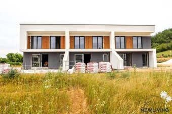 Predaj 4iz. rodinného domu v obci Modrovka vzdialenej 10 km