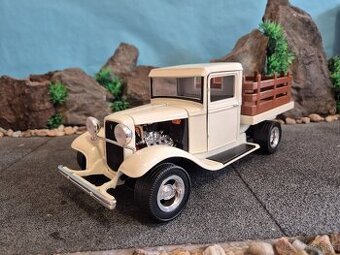 Prodám model 1:18 Ford pick up 1934