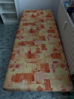 Valanda/jednolozkova postel s uloznym priestorom