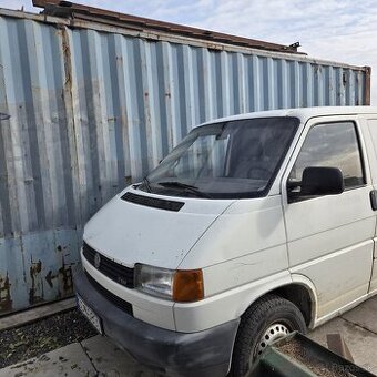 Predám VW transporter t4 2,5 75kw