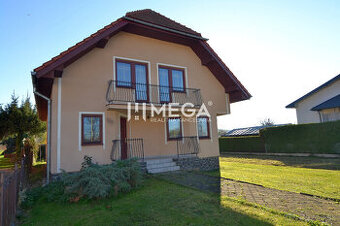 Na prenájom priestranný rodinný dom v obci Modra nad Cirocho