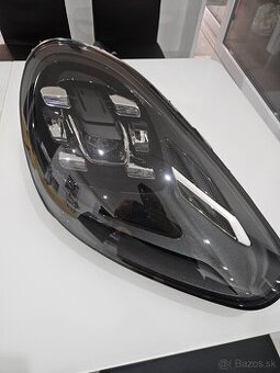 Original svetlo porsche cayenne 2014-2018