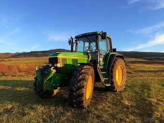 John deere 6810