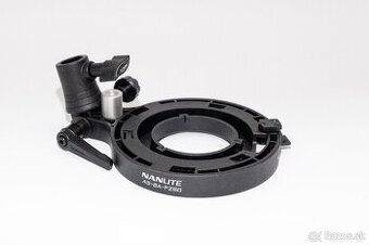 Adaptér pre mini Bowens Forza 60B