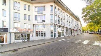 PRENÁJOM – priestranný 3iz byt na Zámockej ul.