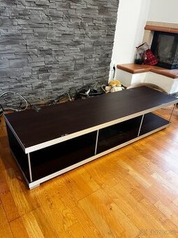 TV stolík / komoda