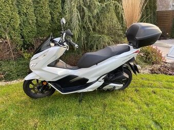 Predám HONDA PCX
