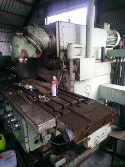 frézka konzolová TOS, typ FGS 32 - 40