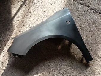 Predam lavy blatnik skoda fabia 2 ,roomster