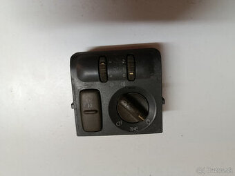 vypinac svetiel VOLVO V40 S40  30818135 30€